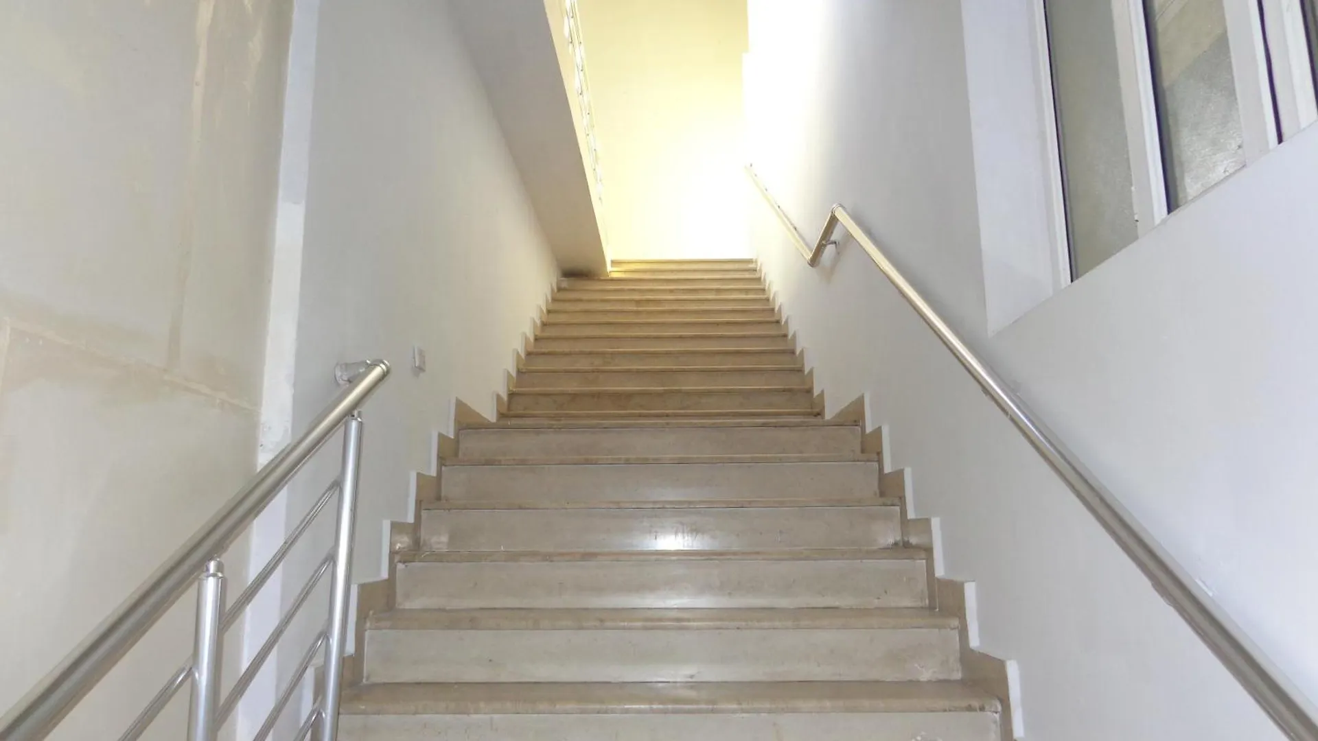 Rahat Hostel Baky
