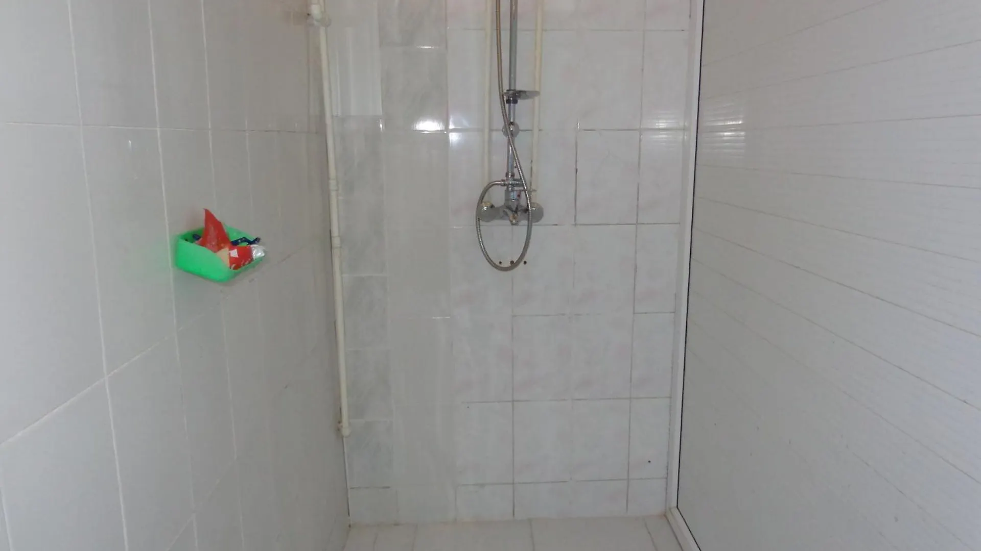Rahat Hostel Baky